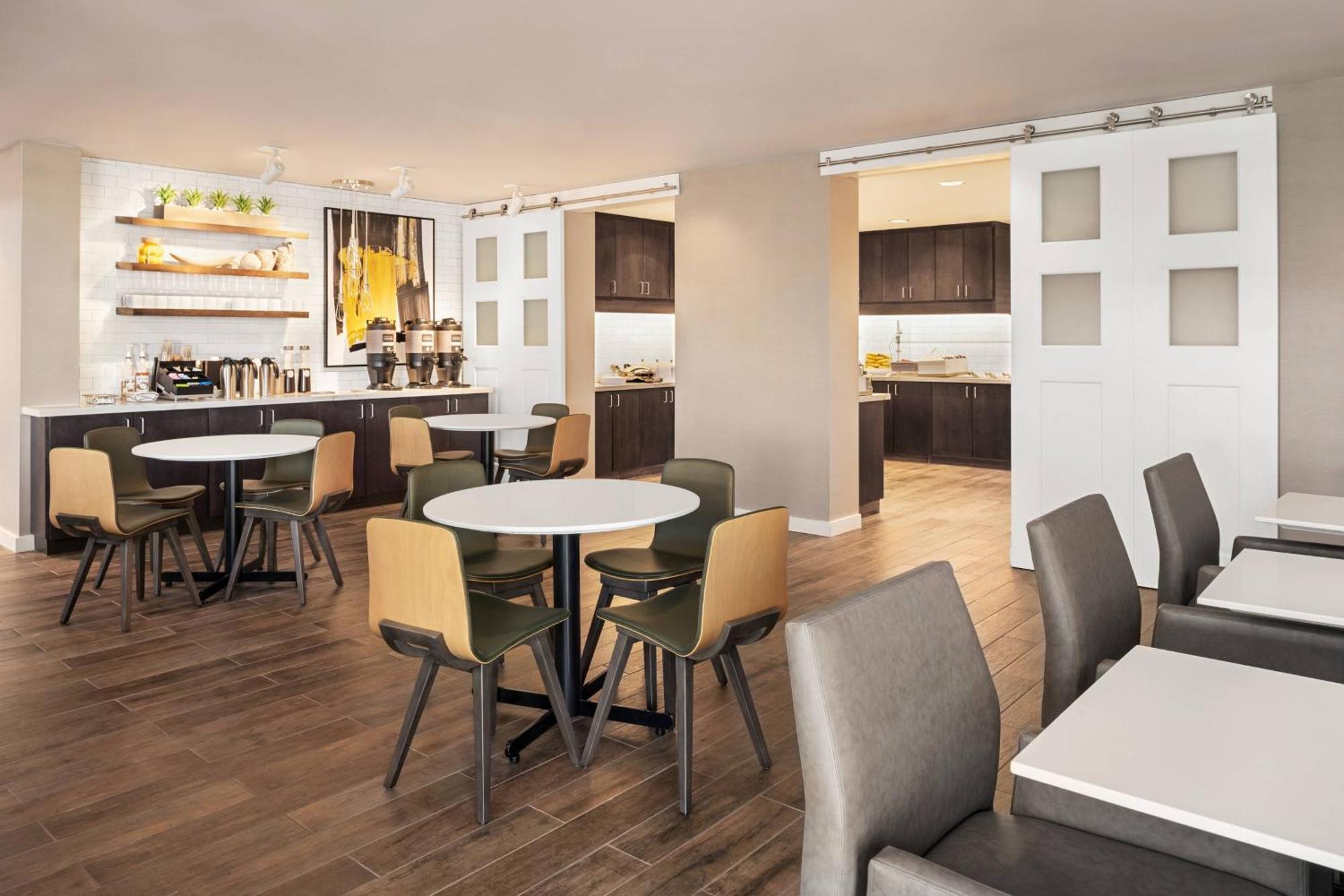 Residence Inn By Marriott Des Moines אנקיני מראה חיצוני תמונה